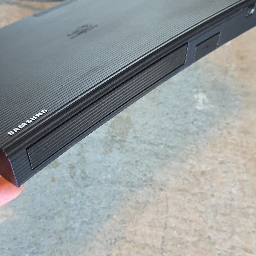 Samsung Dark Brown Blu-ray Player